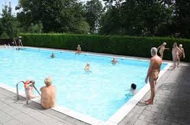 De lichaamslengte varieert van 11 tot 22 cm. De Vrije Vogels Bewertungen