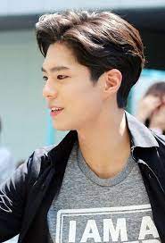 Korean medium hairstyle with bangs. 63 Korean Hairstyles For Men And Boys In Style For 2020 Asian Men Hairstyle Asian Hair Korean Hairstyle