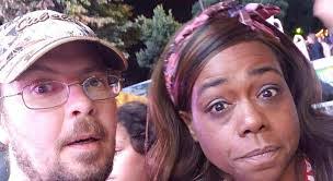 Danielle Braswell's Instagram, Twitter & Facebook