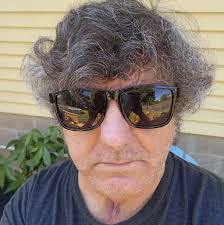 Music from the 70s, 80s, and 90s at Johnny's Hideaway?