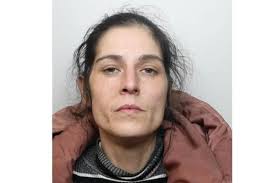 Kettering woman who was found with knife said she had it to cut grapes