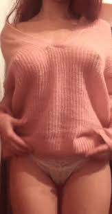 The stigma around this sartorial blunder assumes that a camel toe happens because clothes are too tight. Camel Toe Search Results Juicygif Com