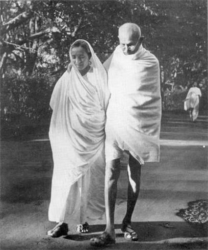 Mahatma Gandhi Photo Gallery - 1933 to 1948 | Life chronology of Mahatma Gandhi