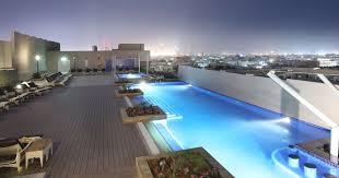 Two scientists at va palo alto are studying the ability of therapeutic stem cells that are exposed to the tobacco stimulant nicotine to create new blood vessels in mice. Lifestyle Luxury Vacation Club