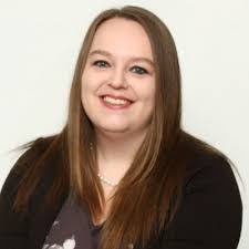 Lindsey Thomson's Instagram, Twitter & Facebook