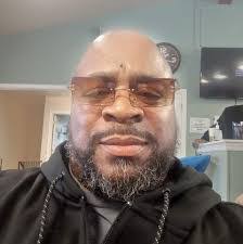 Lynette Rosales's Instagram, Twitter & Facebook