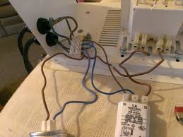 This is how i done it. How To Fix A Ignitor To A Tridonic Ogls Co44w 400w Ballast Diynot Forums