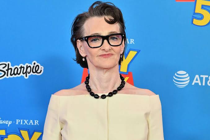 Joan Cusack Explains Stepping Away from Hollywood Before Returning for 'Toy  Story 5'