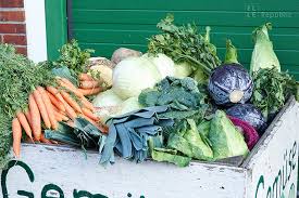 Regionales essen aus traditionsreicher schwarzwälder küche. 7 Grunde Regionale Und Saisonale Produkte Zu Kaufen