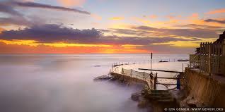 Beautiful Sunrise At Bronte Baths Bronte Beach Sydney Nsw Australia Bronte Beach At The Bondi To Coogee Bronte Beach Sunrise Photography Beautiful Sunrise