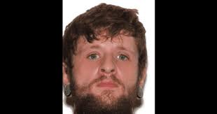 Kyle Aaron Skaggs: Cops warn locals as 'armed and dangerous' inmate