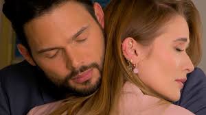 Luis Miguel reaparece en un centro comercial!