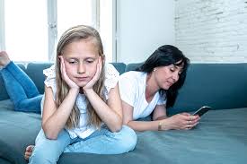 Definition of uninvolved parenting uninvolved parenting, also known as neglectful parenting, is a style characterized by a lack of responsiveness to a child's needs. What Are The Results Of Uninvolved Parenting On Youngsters Amazing Dreamz
