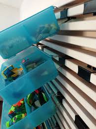 Ikea Hackers Use Mandal To Store Your Lego Bricks For Quick Easy Building Incredible Way To Use Binder Clips And Lego Storage Diy Lego Storage Ikea Hackers