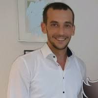 30+ "Maximilian Thomas" profiles