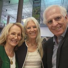 title We extend our sincere thanks to Dr. Teresa Ann Hubka, DO, MS, FACOOG  (D), FACOG, CS, President of the American Osteopathic Association for  delivering this year's commencement address. Dr. Hubka's inspiring