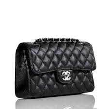 So what are top handbag brands in the world? 30 Of The Best Designer Handbag Brands Every Fashionista Should Know Ab