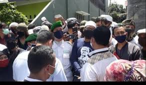 Berikut pernyataan imam besar fpi habib rizieq shihab soal wacana pembubaran fpi. Fpi Dibubarkan Datang Front Pejuang Islam