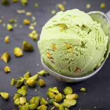 Glace A La Pistache Au Thermomix Recette En 2020 Creme Glacee A La Pistache Recettes De Creme Glacee Recette De Gelato