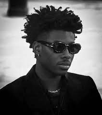 Good morning Koyinators another day to hype our fav 😍 💕 💗