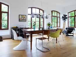 Ähnliche kleinanzeigen zu designermöbel, klassiker aus raum stuttgart könnten dich auch interessieren Den Panton Chair Mit Stuhl Klassikern Mixen Bild 4 Design Stuhle Esszimmer Stuhl Klassiker Wohnzimmersessel