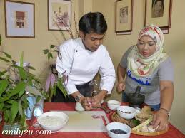 Daun indonesia jakarta, indonesia phone : How To Cook Nasi Lemuni From Emily To You