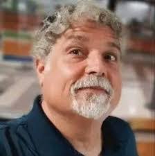 Carlos Alcover's Instagram, Twitter & Facebook