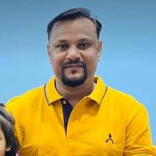 Abhi Tripathi (@ab_hi_j)