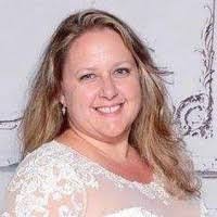 Linda Dinsmore's Instagram, Twitter & Facebook