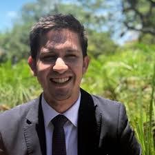 Juan Trochez's Instagram, Twitter & Facebook