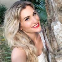 Erin Ballou's Instagram, Twitter & Facebook