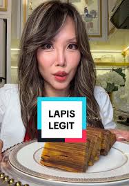 Kue Lapis Legit: Rekomendasi dan Etiket Makan