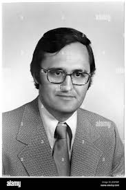 John william bloom hi-res stock photography and images