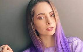 De acuerdo a am, un usuario de redes sociales compartió supuestamente el pack de la youtuber, yosstop. Youtuber Yosstop Talks About Little One Pornography Accusation Memes Random