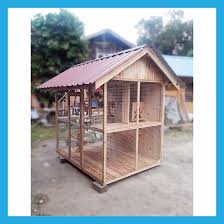 Desain rumah kayu mungil 4 x 8 m cocok untuk daerah pedesaan bergaya amerika classic #4x8m #rumahkayu. Kucing Kayu Solid Rumah Kucing