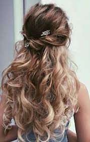40 Homecoming Hairstyles For Long Hairstyles In 2019 Homecoming Despite The Fact That It Is A Les Short Wedding Hair Prom Hairstyles For Long Hair Hair Styles