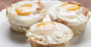 Recette De Muffin Oeuf Bacon Et Cheddar Pour Petit Dejeuner Special Regime Chrono Nutrit Recette Chrononutrition Recette De Petit Dejeuner Petit Dejeuner Sale