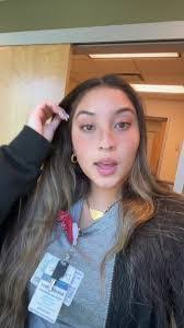 Autumn Healy's Instagram, Twitter & Facebook