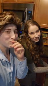 Never seen before footage of the chaos that was filming our twilight  cosplays 😂👌🏻 @eviemeier1