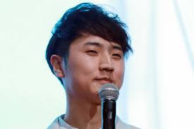 コロチキ・西野創人、新幹線で会ったファンの行動に感激 「嬉しくて…」 – Sirabee さん