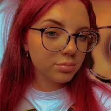 Ellie-May Davies (@elliebellie_14)