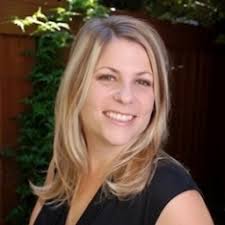 Karen Miner's Instagram, Twitter & Facebook