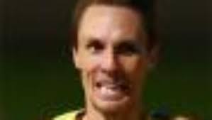 Willis takes out mile at Drake Relays meet