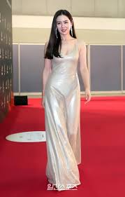 Hyun bin son ye jin baeksang awards 2020. Official Hyun Bin Son Ye Jin Binjin Couple Page 792 Shippers Paradise Soompi Forums