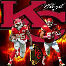 That was also the first game that i really became a big fan of travis kelce. Kc Chiefs Travis Kelce 767x767 Wallpaper Teahub Io
