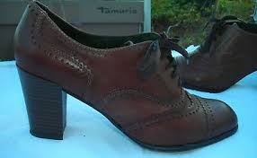 Sie sind auf der suche nach einem neuen, schicken paar schuhe? Tamaris Budapester Damen Schuhe Pumps Leder Braun Gr 40 Neu Eur 22 00 Picclick De