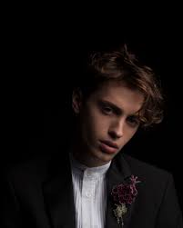 Portraits — Kelly Ryerson