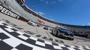 The annual exhibition race will feature six rounds with a total of 100 laps, live on fox sports 1 at 8 the race will feature six rounds, totaling 100 laps. Nascar All Star Race At Bristol To Feature Choose Rule