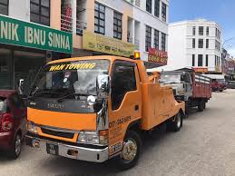 Maybe you would like to learn more about one of these? Sungai Buloh Damansara Damai Credit 115 1malaysia Tow Truck Car Carrier 1mttcc Facebook