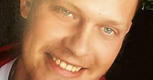 Tina Canfield's Instagram, Twitter & Facebook